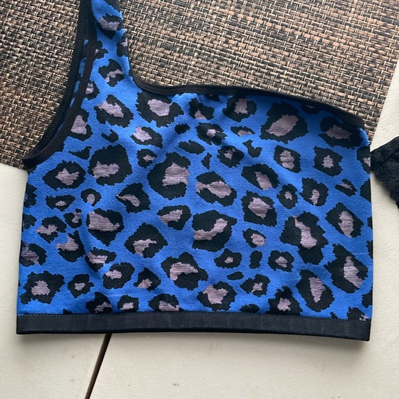 FREE PEOPLE MOVEMENT Free Throw One Shoulder Bra Top - Picture 3 of 4